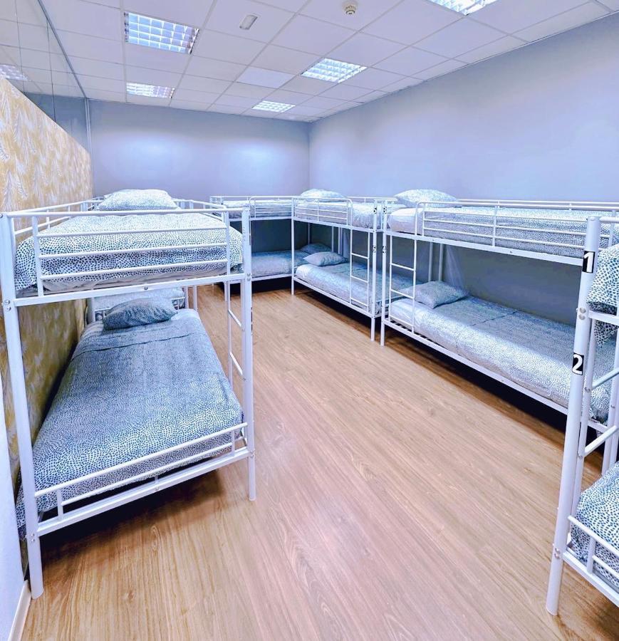 Hostel Acacias Madrid Kültér fotó